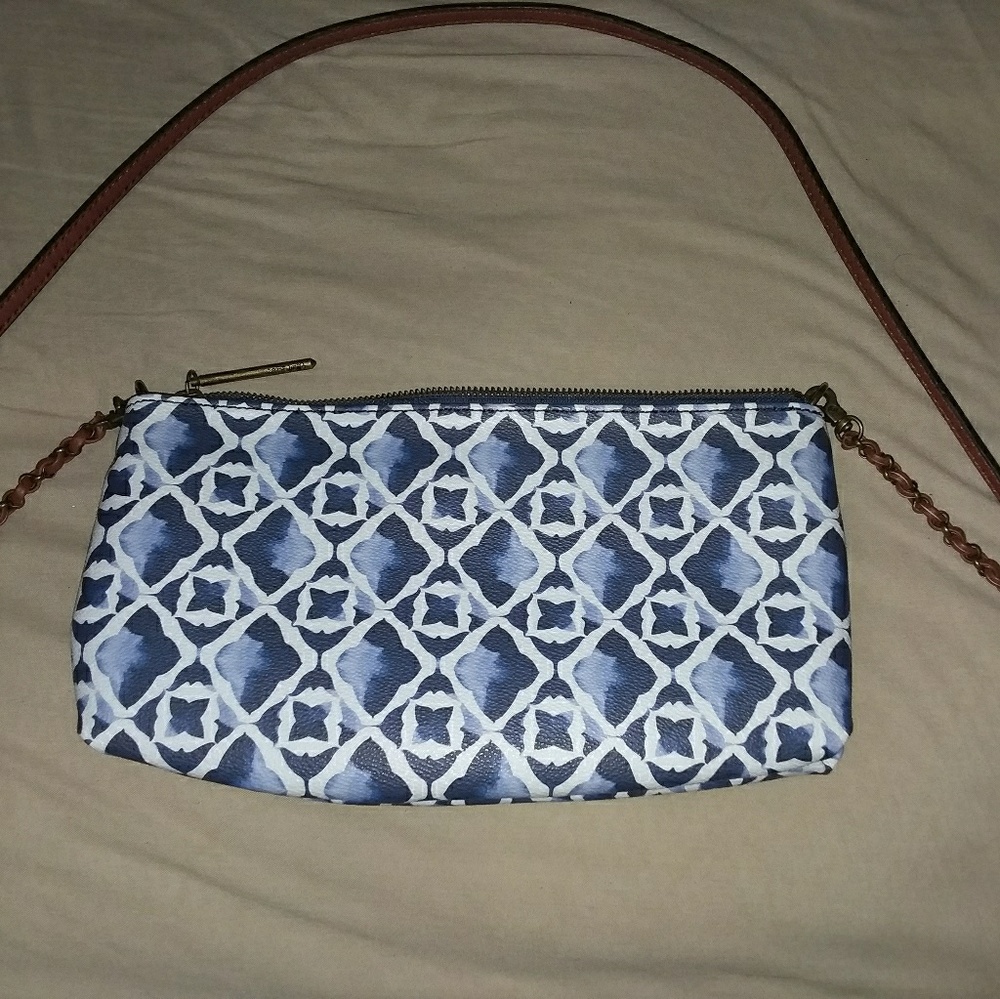 Elliott Lucca cross body.